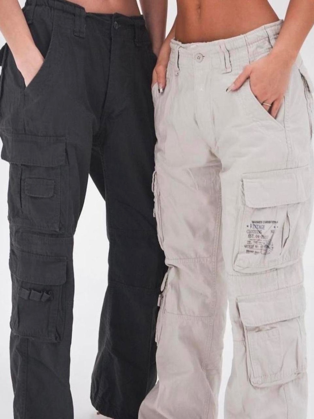 A Vintage Fit cream cargo pants